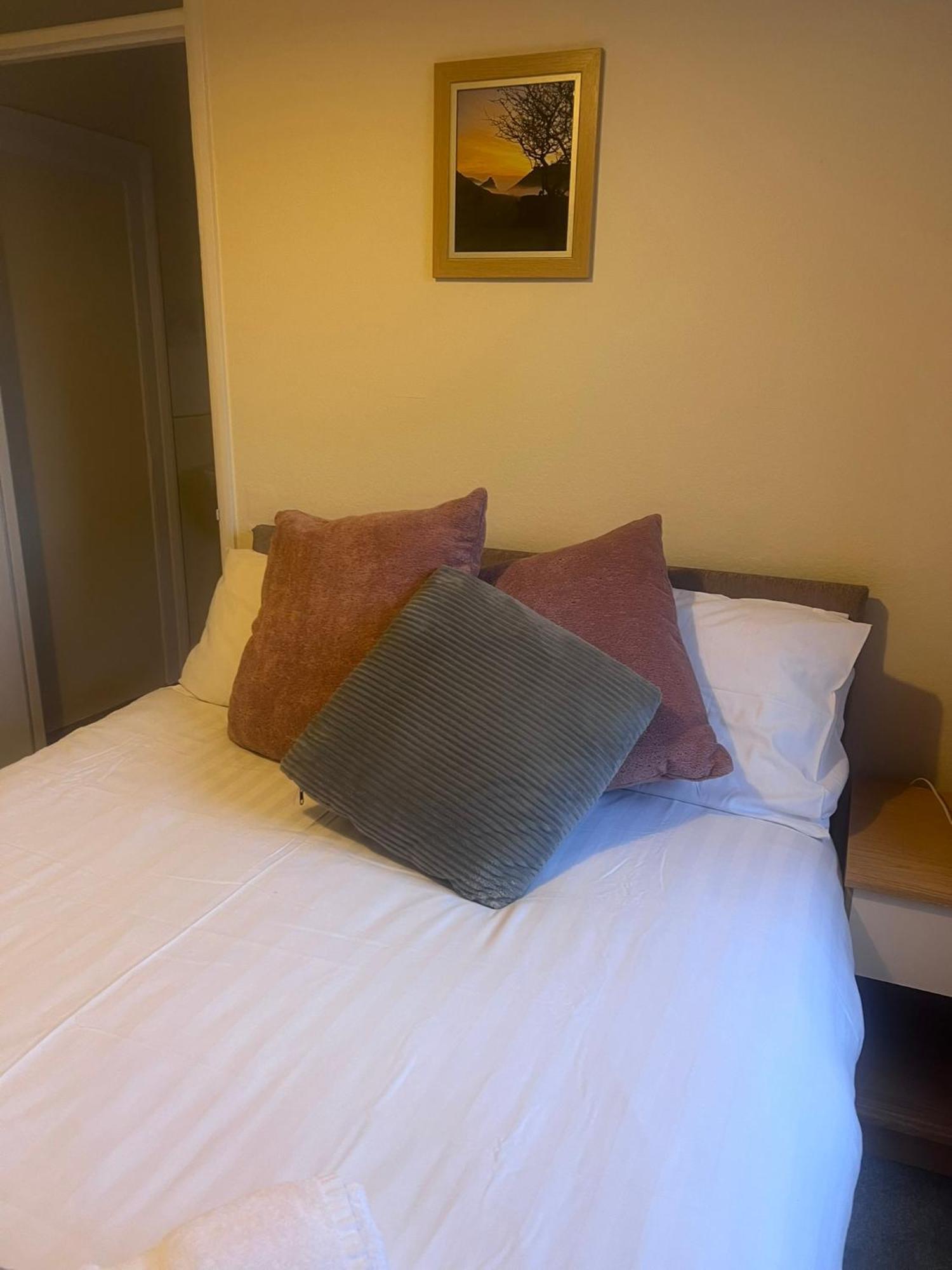 לינטון The Crown Hotel מראה חיצוני תמונה