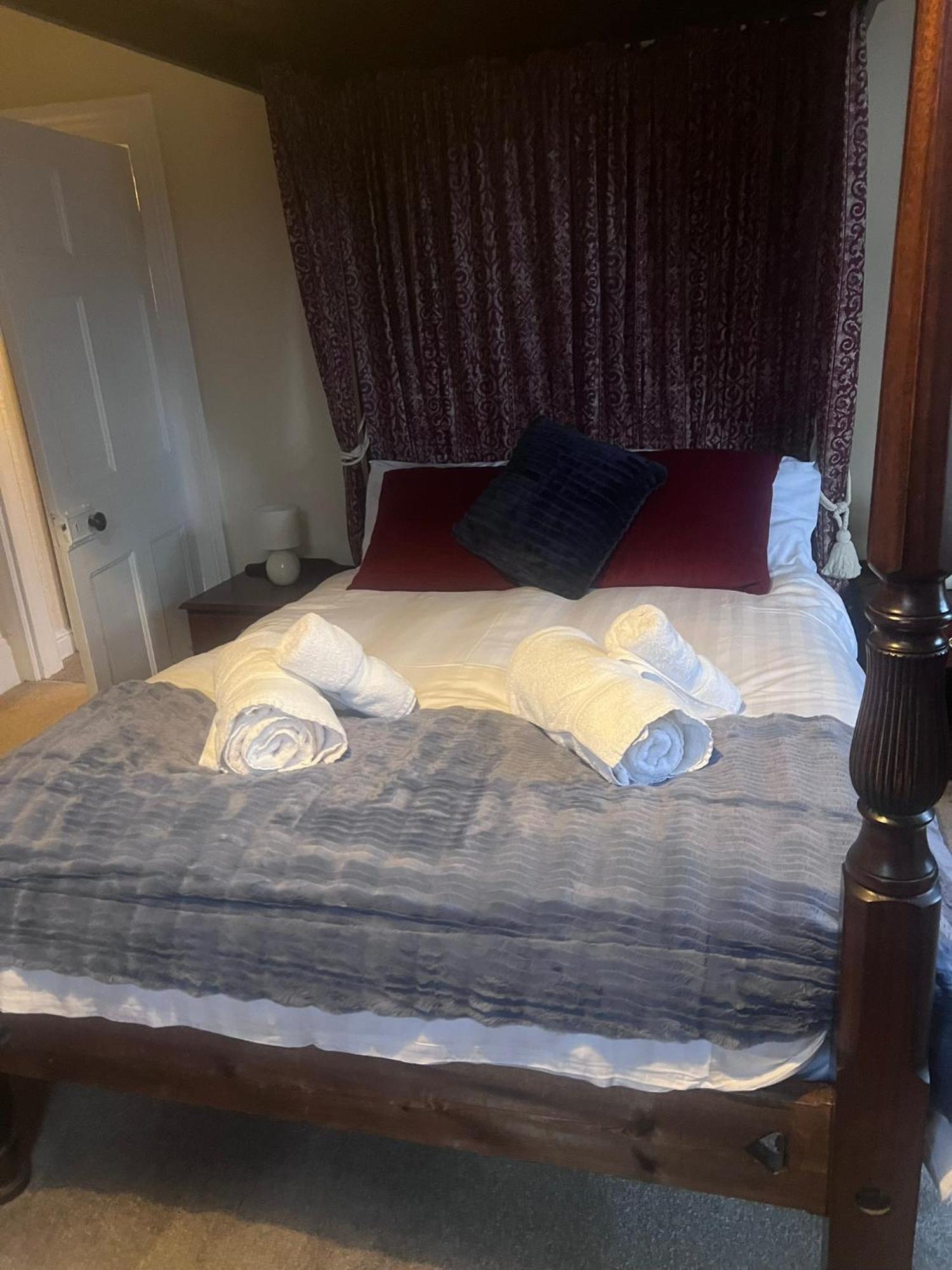 לינטון The Crown Hotel מראה חיצוני תמונה