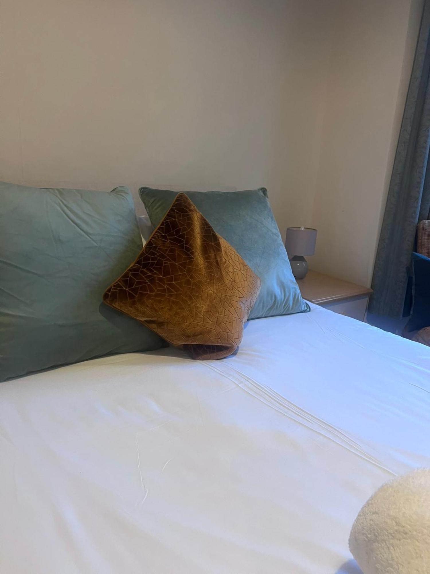 לינטון The Crown Hotel מראה חיצוני תמונה